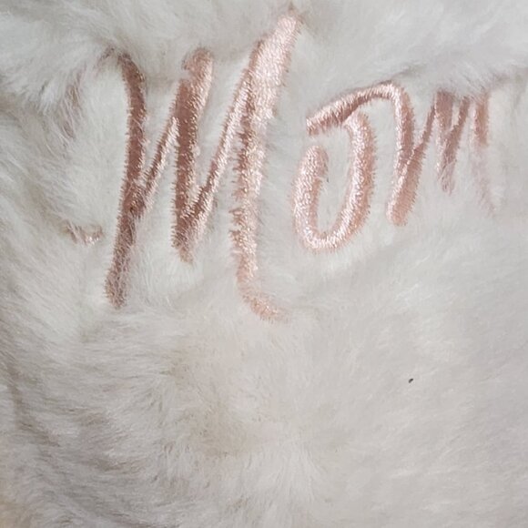 Dluxe by Dearfoams Cream Plush Rubber Soled Super Mom Memory Foam Slippers Sz S - Picture 4 of 16